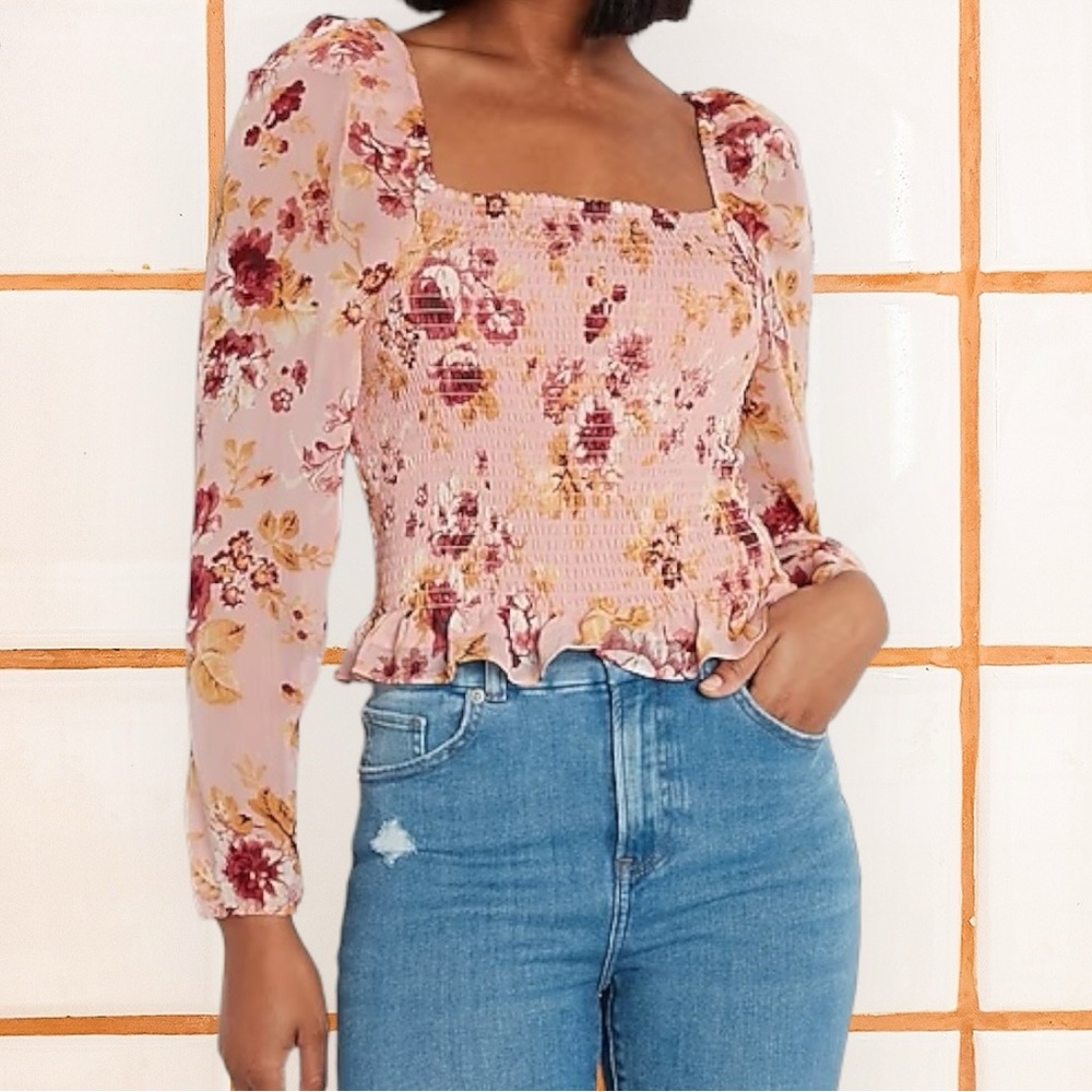 Floral Square Neck Smocked Body Top size L Express